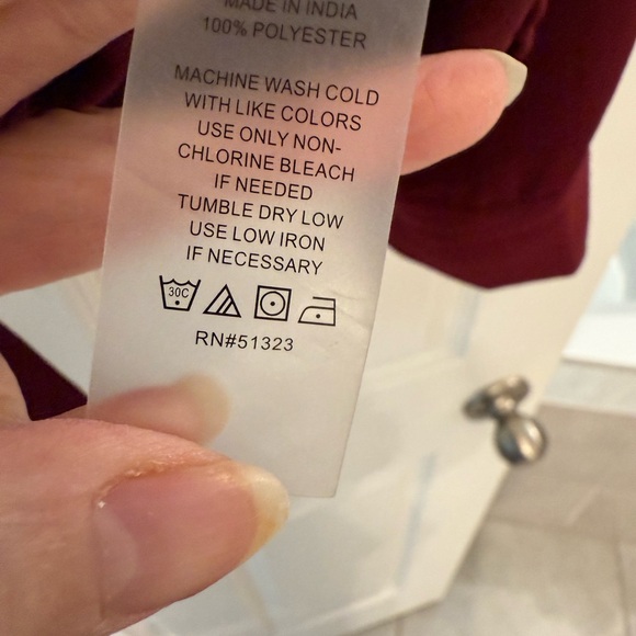 Vince Camuto Burgundy Tie-Front Long Sleeve Elegant Blouse - Picture 3 of 8